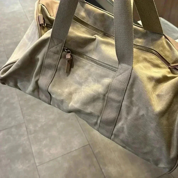 NWT HEARTH & HAND CANVAS TRAVEL DUFFEL BAG KHAKI - Picture 6 of 7